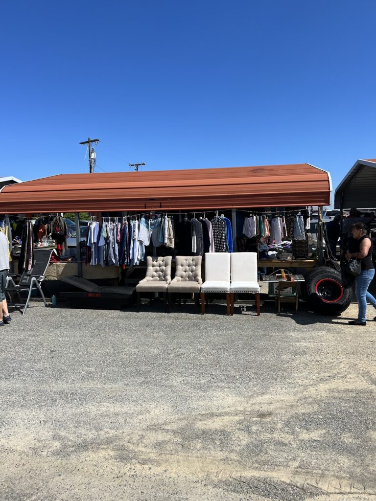 src vintage village flea market 1 768x1024